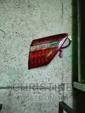 RHS Crown Boot Light