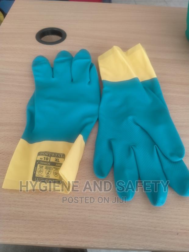 Bi-colour Gloves - thumbnail 2