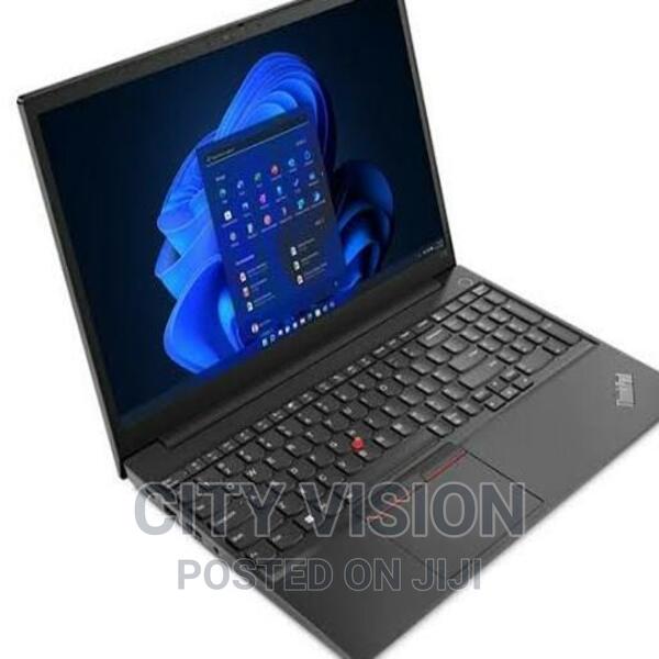 New Laptop Lenovo Thinkpad E15 8GB Intel Core i5 SSD 512GB