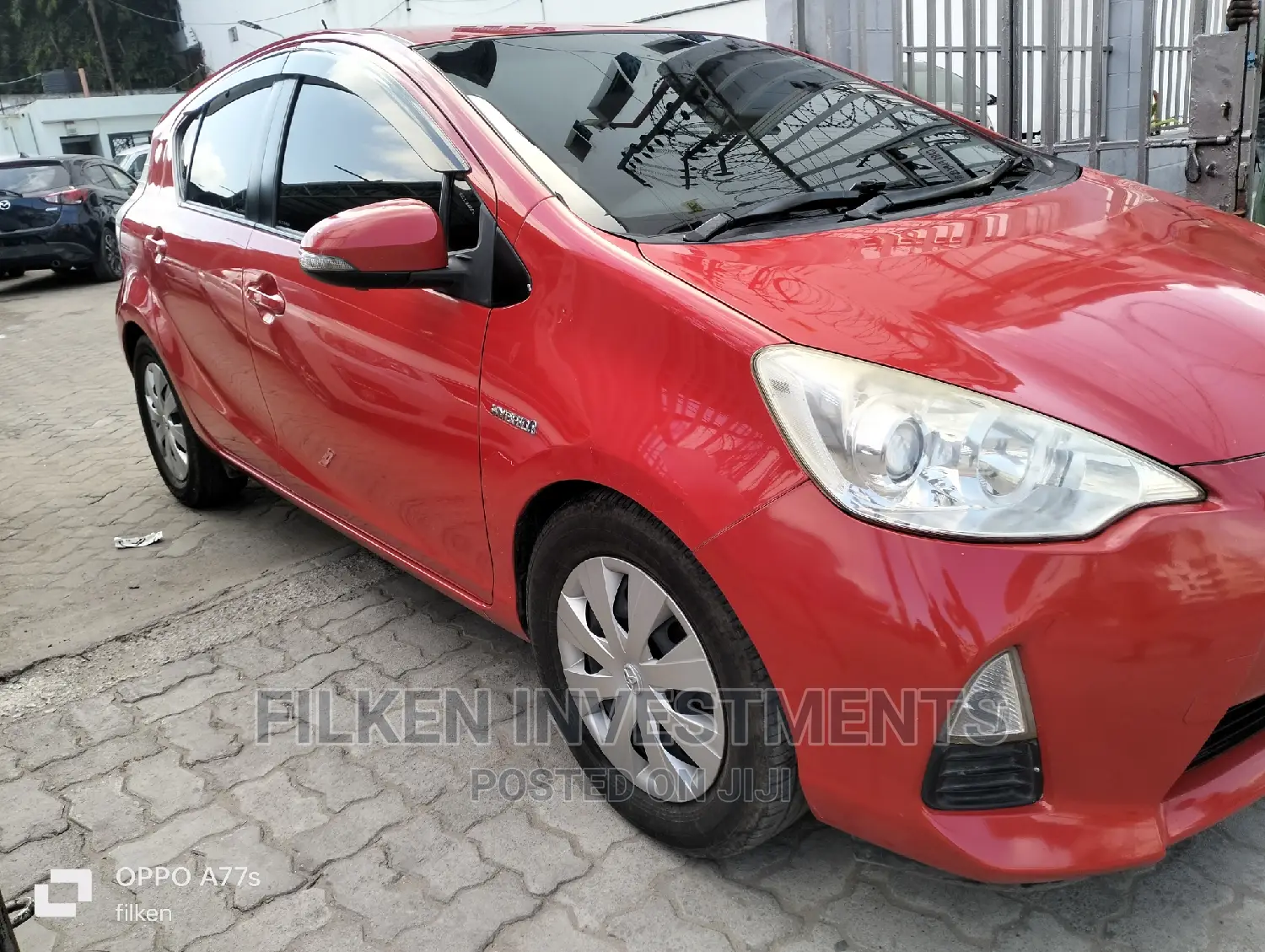 Toyota Aqua 2013 Red