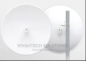 <Ubiquiti Power Beam AC-500 5AC Access Point