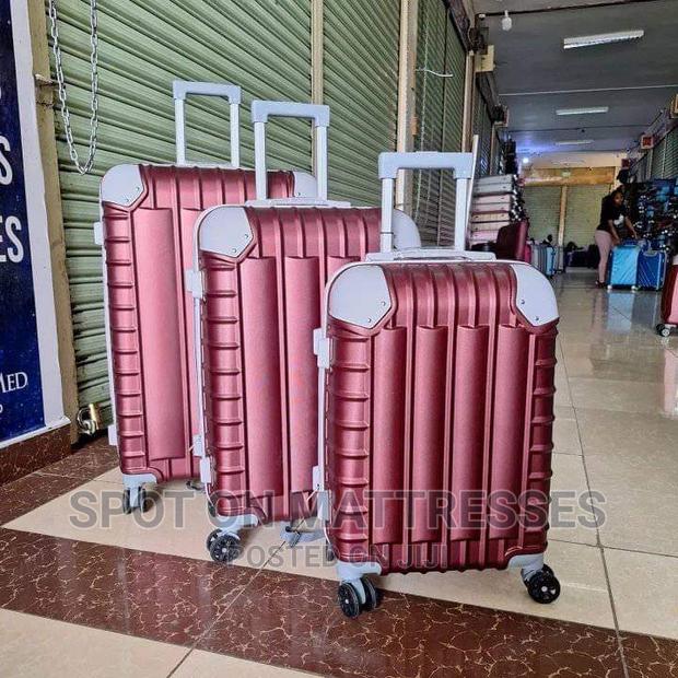 3 in 1 Luxurious Suitcase - thumbnail 5