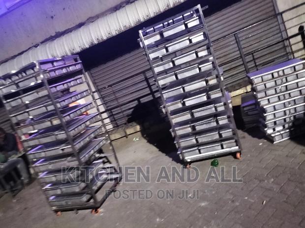 Bread Trolly - main view