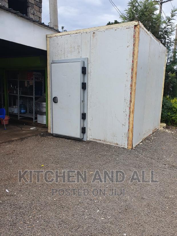 Spacious Cold Room - main view