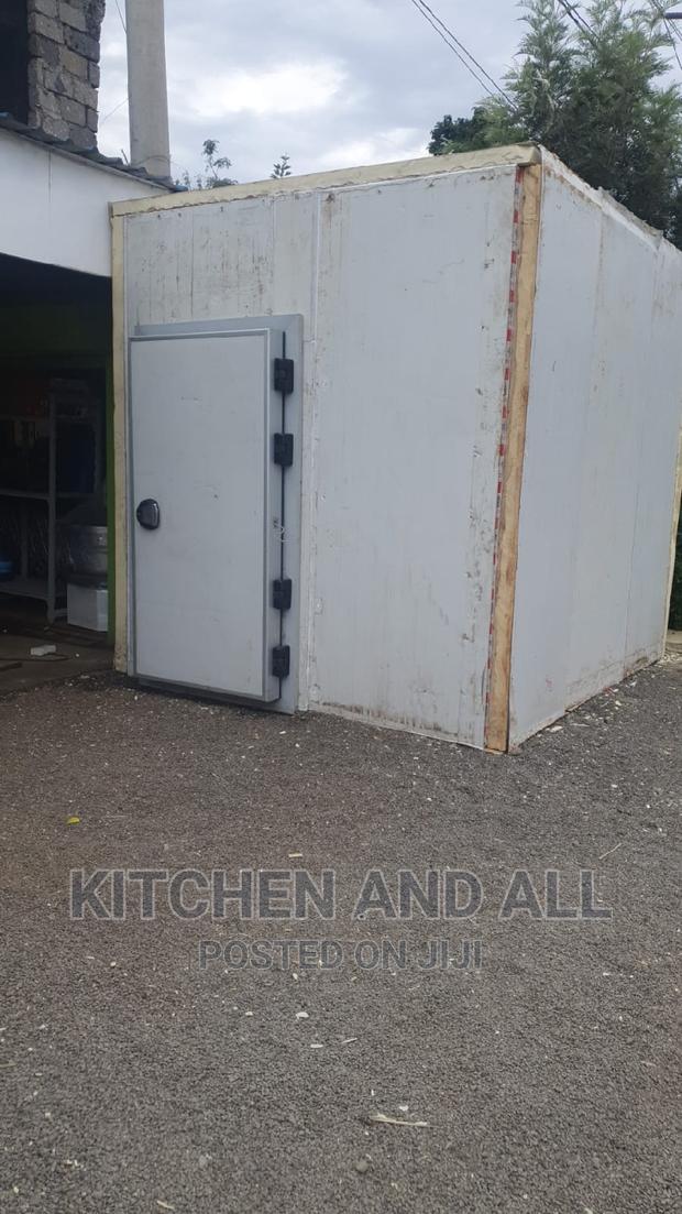 Spacious Cold Room - thumbnail 2