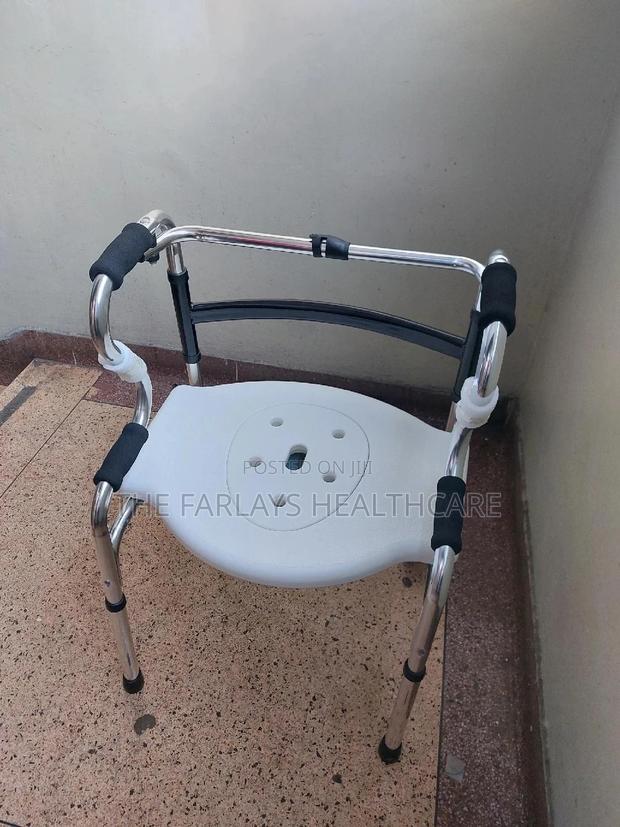 Walking Frame With Seat and Commode. - thumbnail 2
