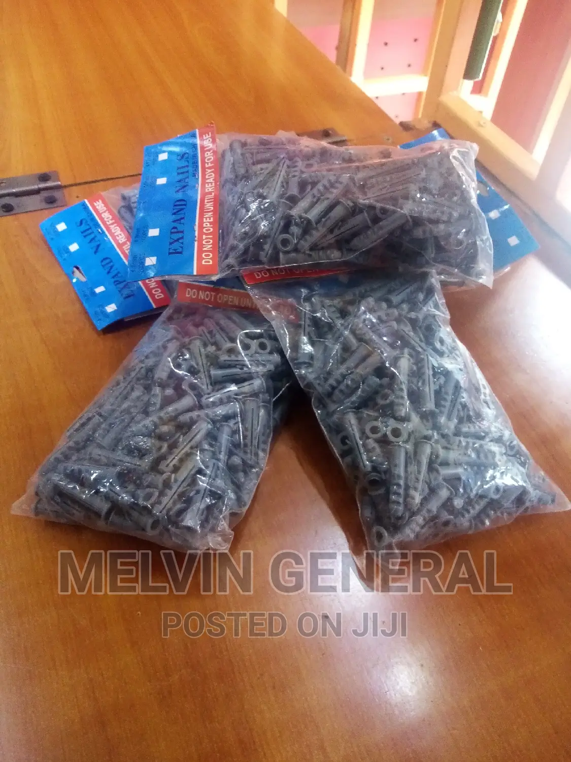 6mm Wall Plugs 200pcs.
