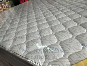 7 Years! 10inch 5 X 6 Extra HD Pillow Top Mattresses! Fibre!