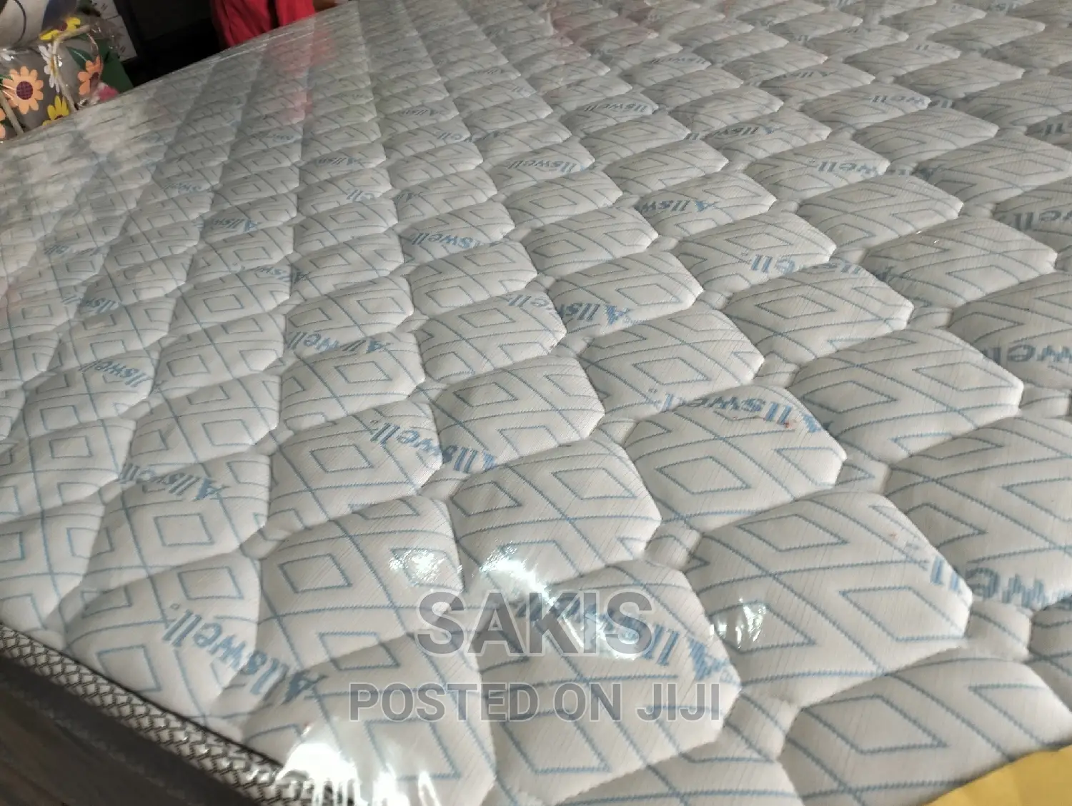 7 Years! 10inch 5 X 6 Extra HD Pillow Top Mattresses! Fibre!