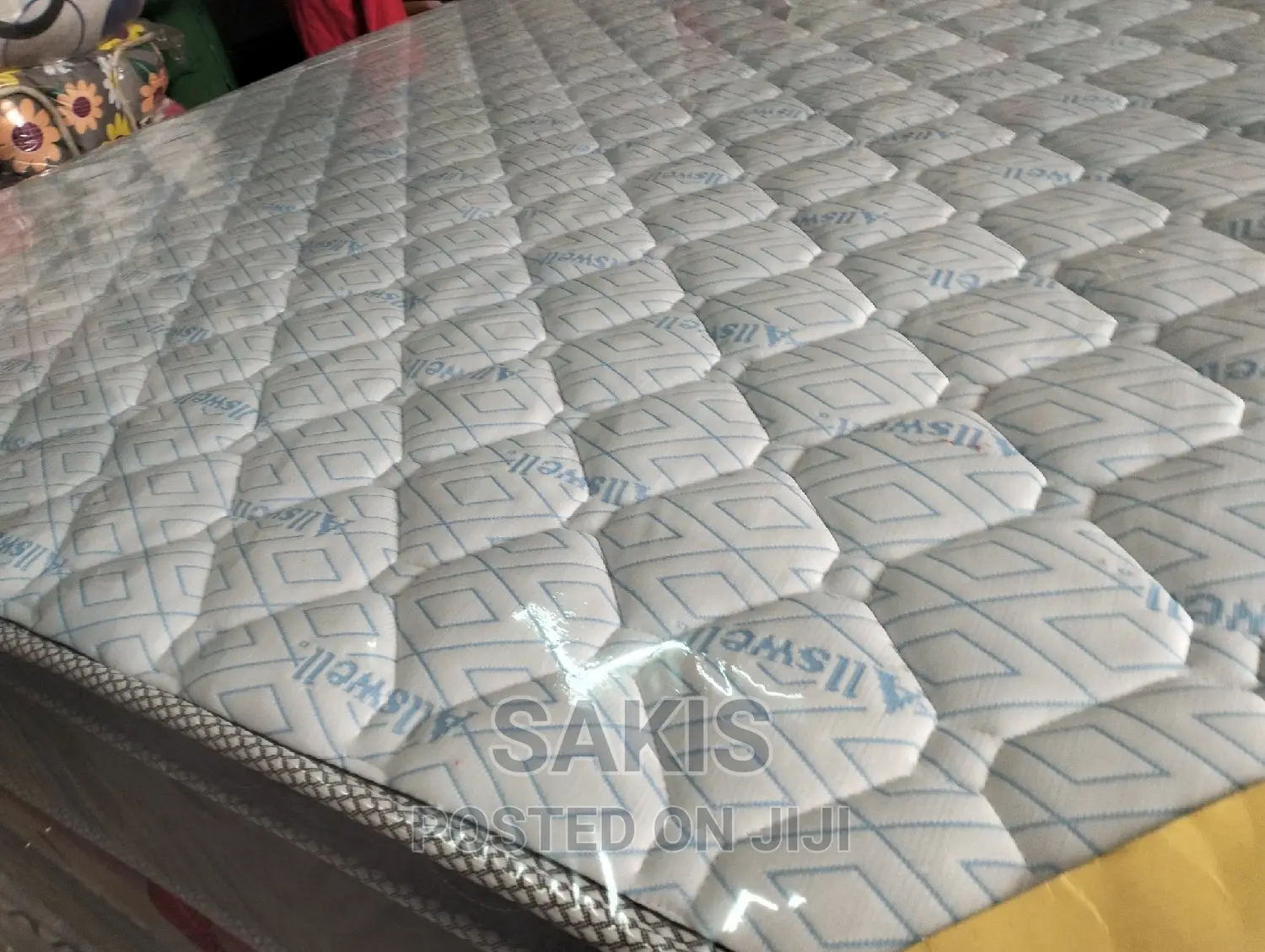 7 Years! 10inch 5 X 6 Extra HD Pillow Top Mattresses! Fibre!