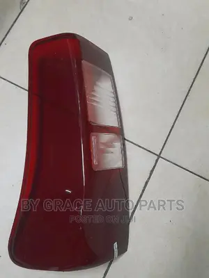 Tail/Rear Lens Isuzu D Max 2012.