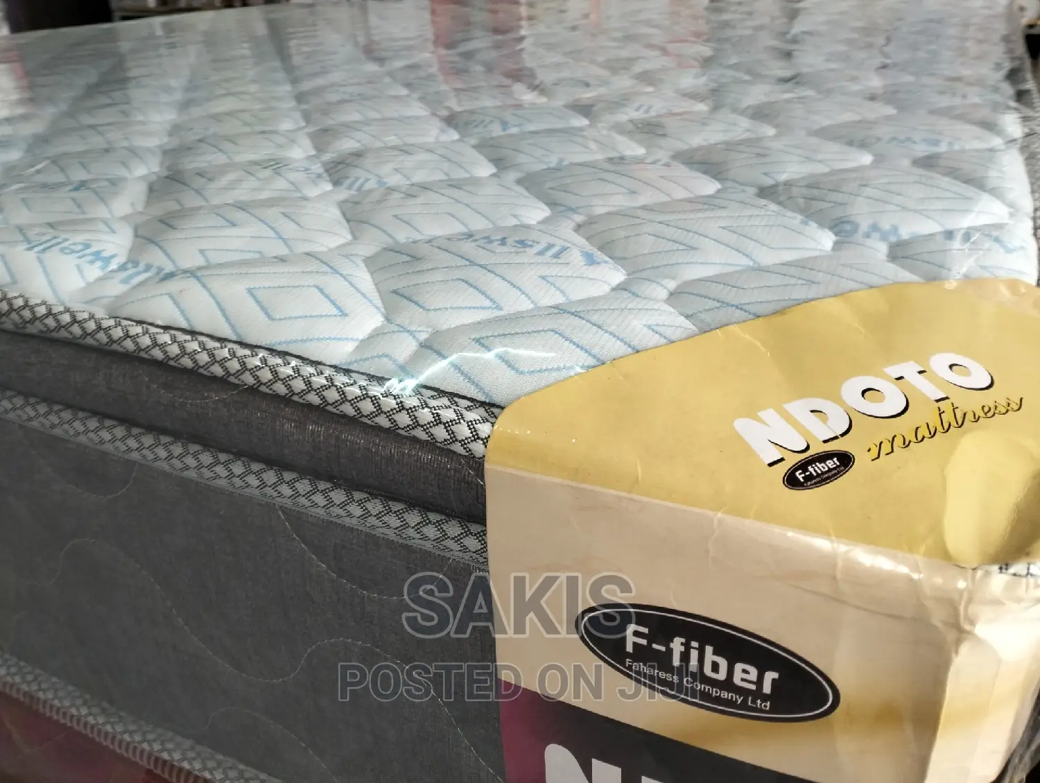 7 Years! 10inch 5 X 6 Extra HD Pillow Top Mattresses! Fibre!