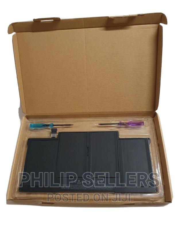 Apple Battery for Macbook Air 13 Model A1496 7.6V 54.4wh 71