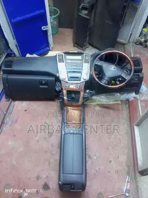 Toyota Harrier Dashboard and Components