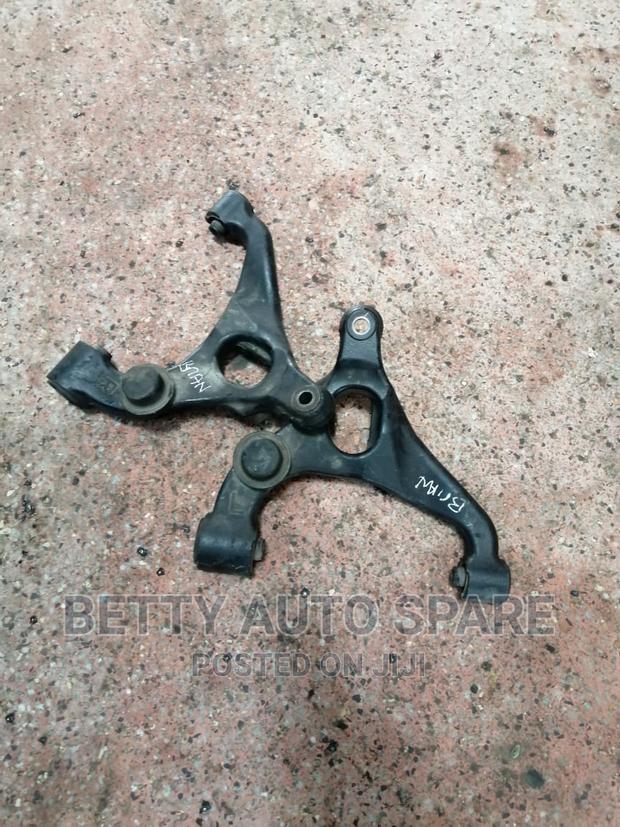 Toyota Dyna Front Lower Control Arm - thumbnail 2