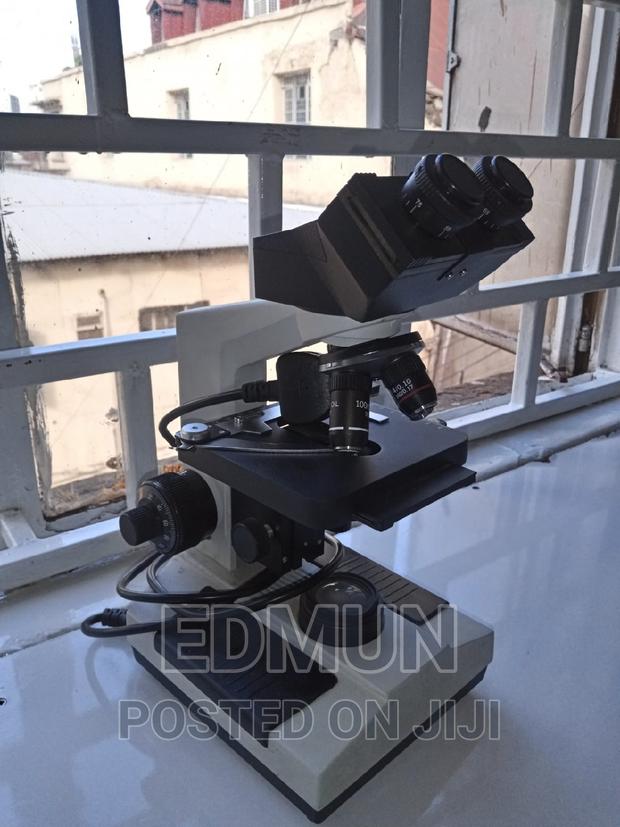 ARI XSZ - 107BN Biological Microscope - thumbnail 2