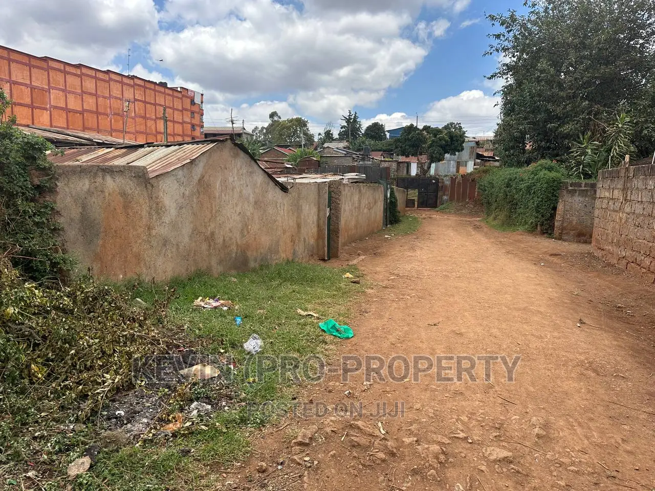 Prime Commercial Corner Plot for Sale in Uthiru, Ndumboini.