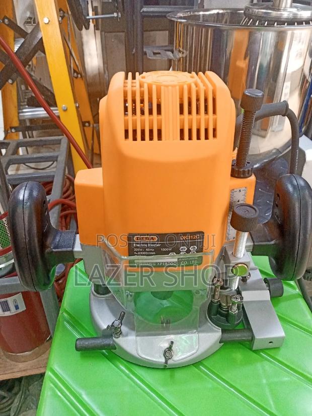 1500w DERA Wood Router - main view