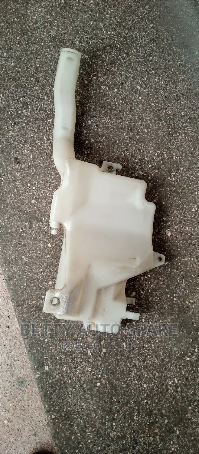 Mazda Demio Wiper Bottle