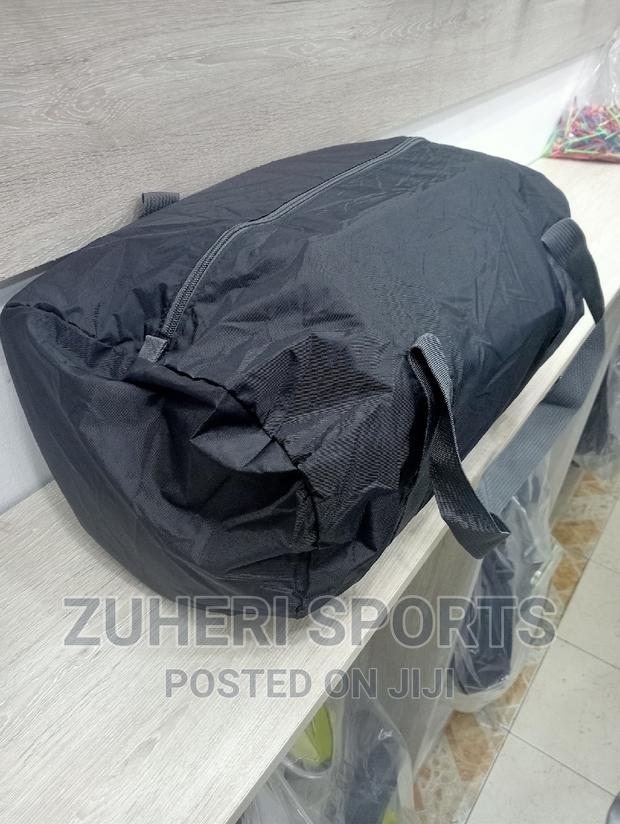 Foldable Gym Bag With Inside Pockets Large Carriage Space - thumbnail 2