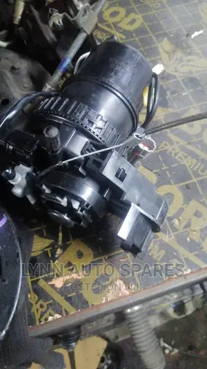 Toyota Hilux Revo Hand Pump