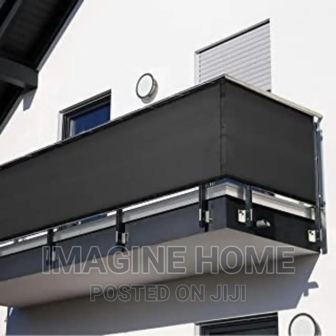 Balcony Privacy Shield/Dust Trap