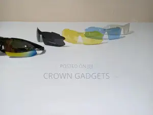 : 5 Lens. UV400 With Polarized Lens