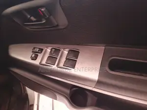 Toyota Hilux 2016 Gray