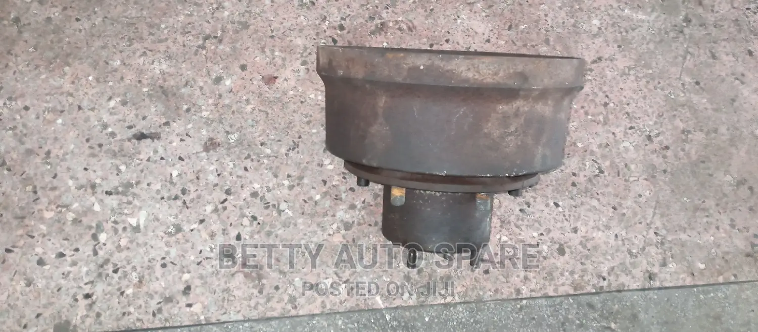 Toyota Dyna Rear Drum