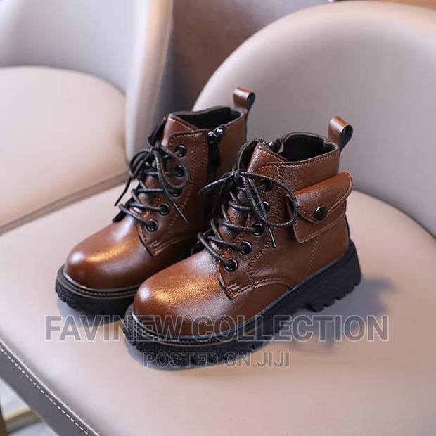 Quality Unisex Kids Boots - thumbnail 2