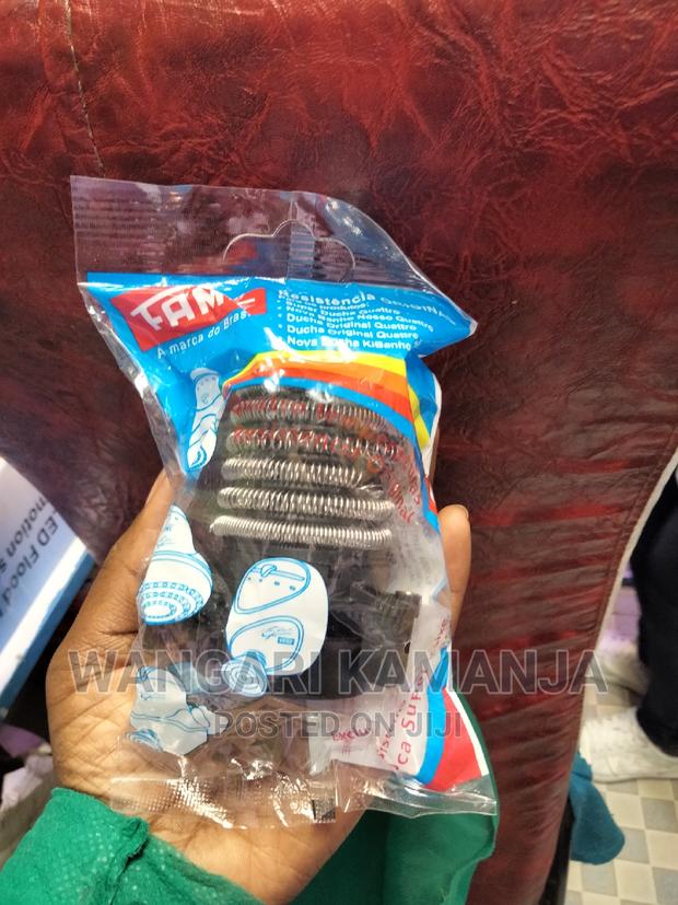 Fame Shower Element - main view