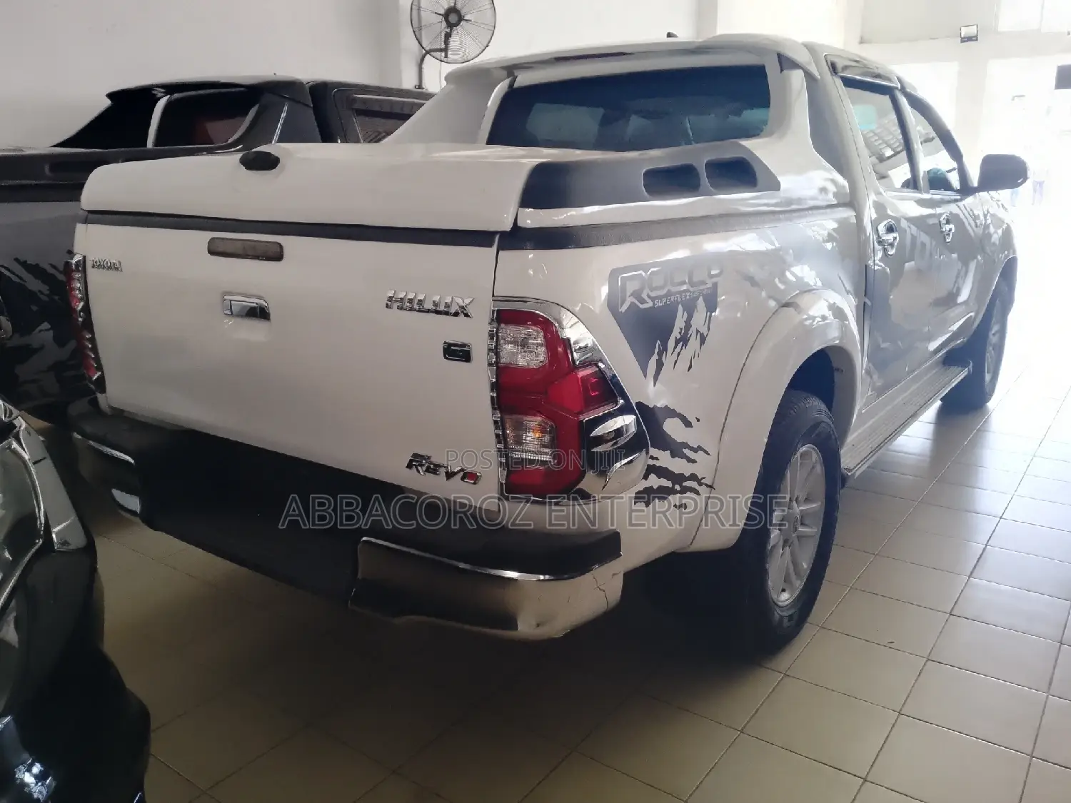 Toyota Hilux 2016 White