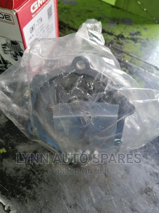 Toyota Shark 5l Waterpump - thumbnail 3