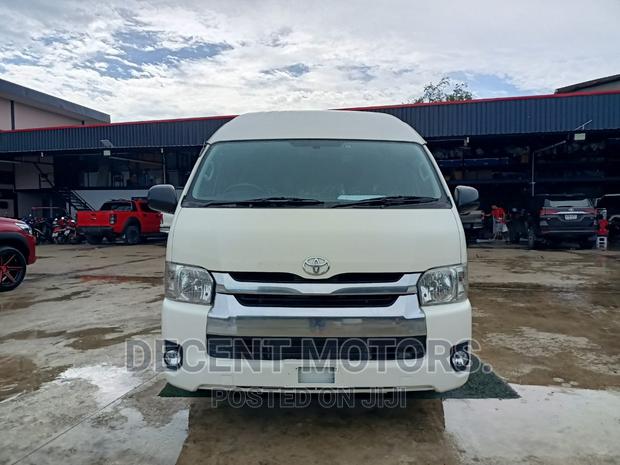 Toyota Coaster 2017 White