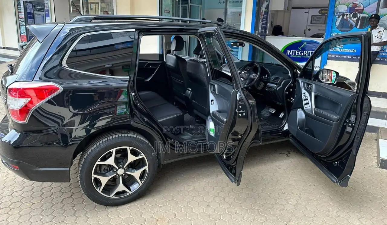 Subaru Forester 2013 Black