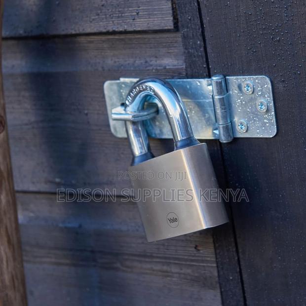 Yale Padlock 70mm Heavy Duty Padlock Hardened Protection - thumbnail 2