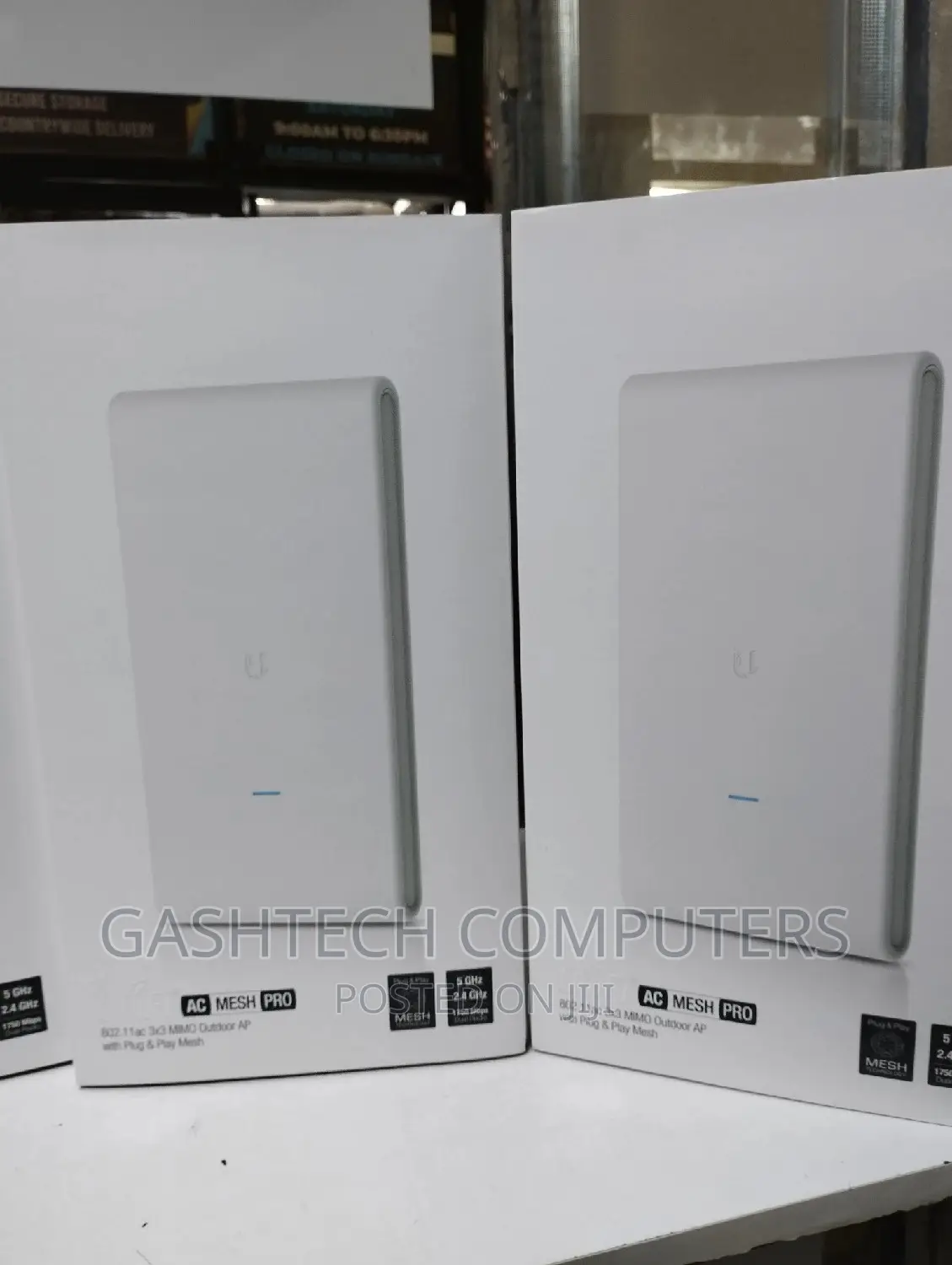 Ubiquiti Unifi AC Mesh Pro^ ^Ubiquiti Unifi AC Mesh Pro