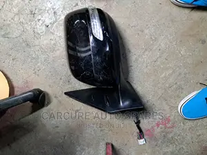 Lexus LX 570 Side Mirror With Camera and Sensor