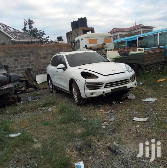 Salvage And Grounded Cars You Have One Just Call in Komarock