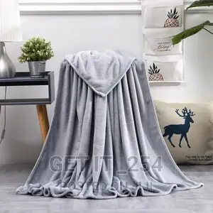 Plain Coral Fleece Throw Away Blanket