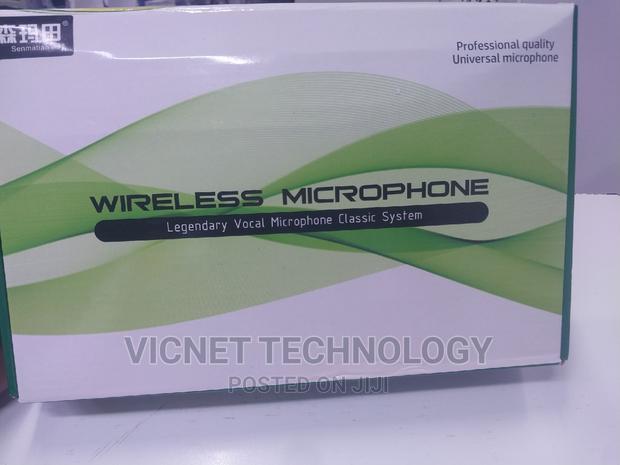 Double Uhf Wireless Microphones - thumbnail 2