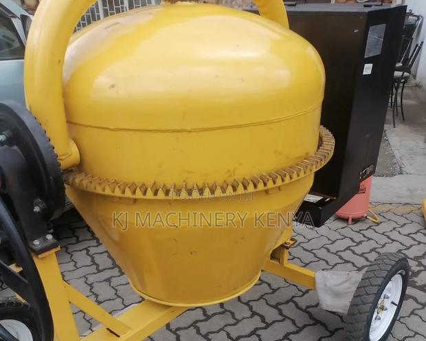 Mixer Concrete