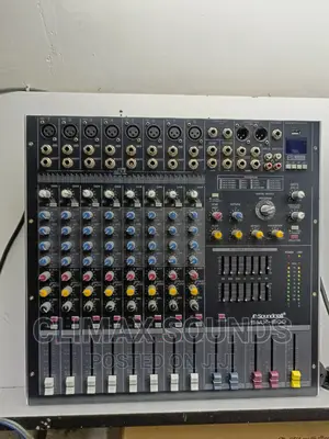 Plain Mixer Smx800 Soundcraft 8channels