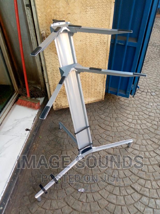 Pro Keyboard Stand Double - main view