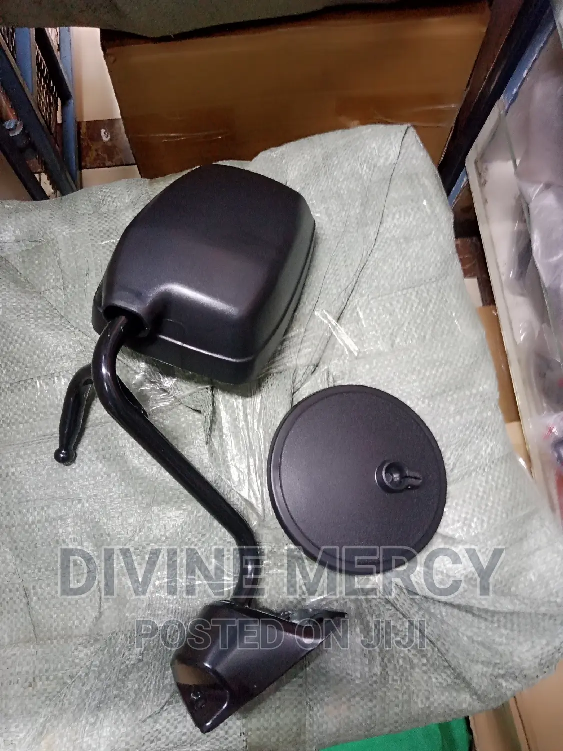 Side Mirror Nisaan Vanette Left Side