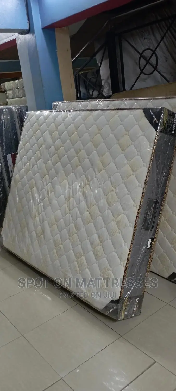 Offer! 10years Warranty Spring Mattress (5×6 10inch Thick)