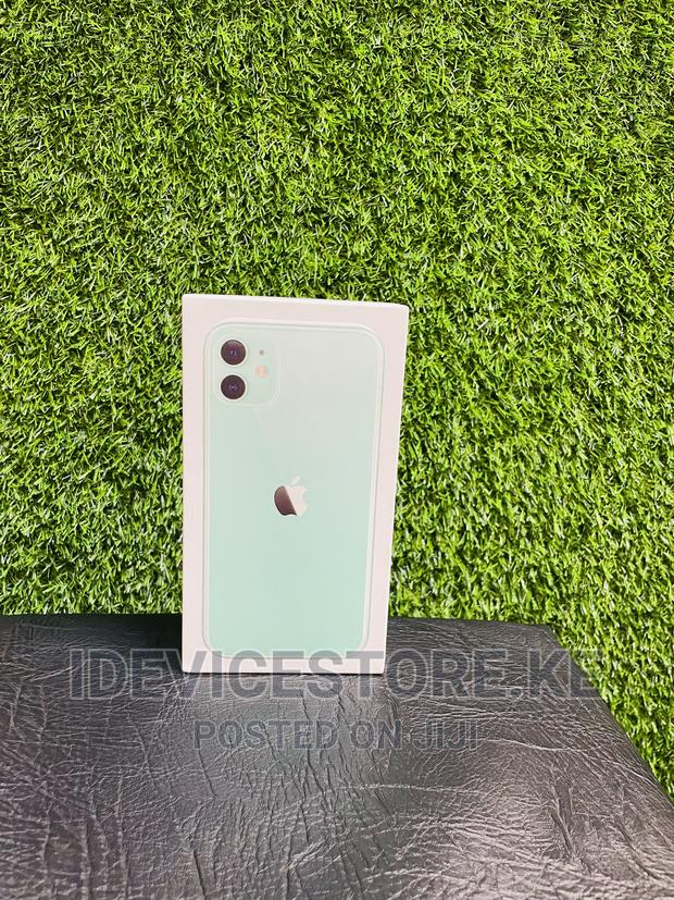 New Apple iPhone 11 128 GB Green - thumbnail 2