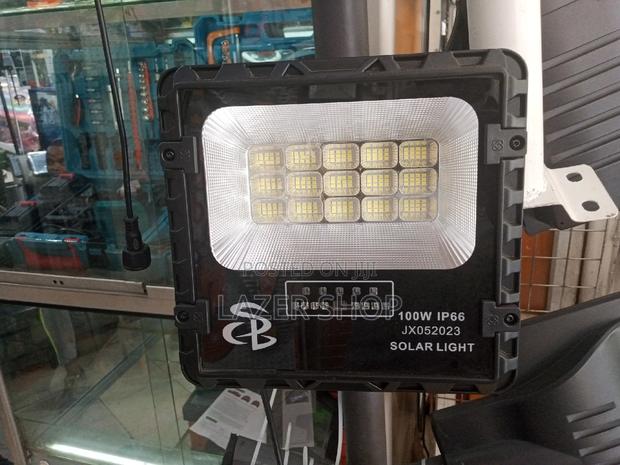 100w Ip66 Solar Light - thumbnail 3