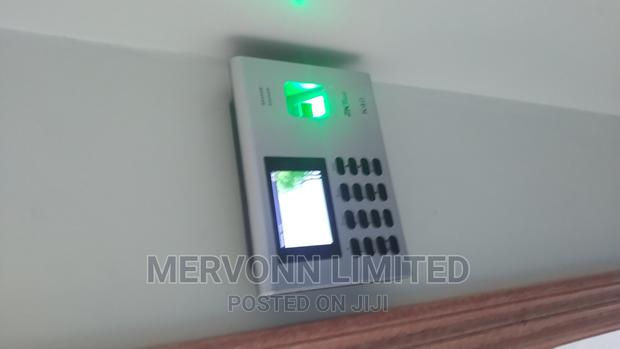 ZKTECO F18 Biometric Rfid Solutions