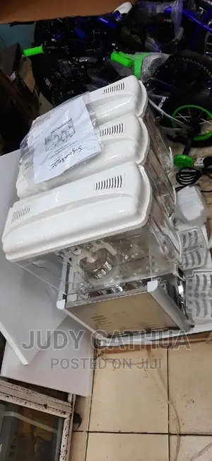 JUICE DISPENSER White 3 Jug